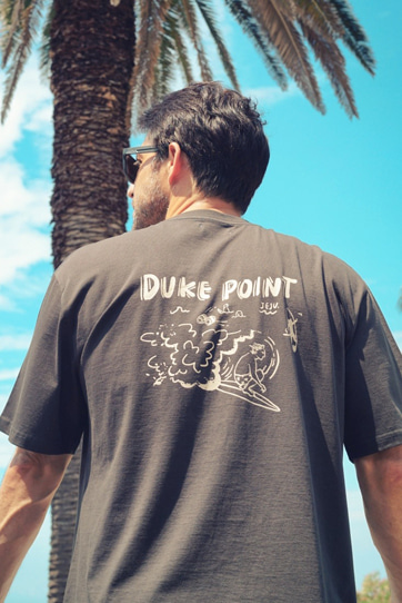 MATT AND MEL (T-shirt)  - Duke Point [Charcoal]