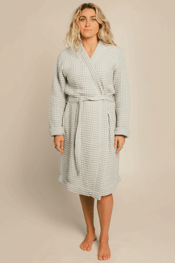 Happy Place - The Weightless Waffle Robe Silver